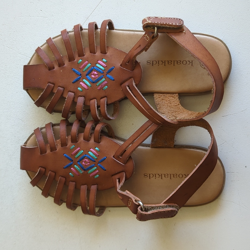 Brown sandals. Toddler size 10